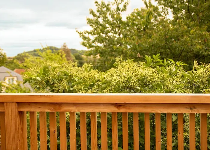 Bed & Breakfast Terres Jaunes 3*